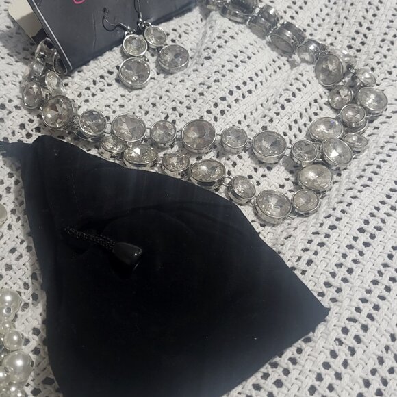 2 Set de collares con aretes - Picture 2 of 3